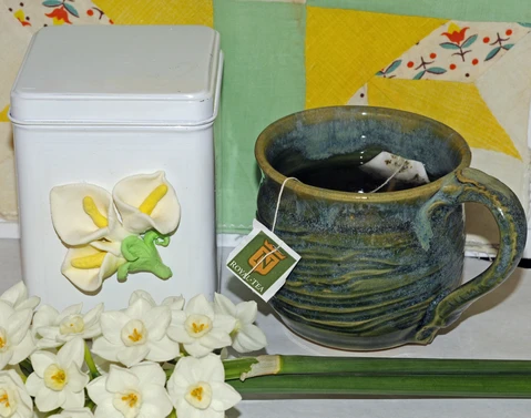 air dry clay lily to decorate tea canister tutorial
